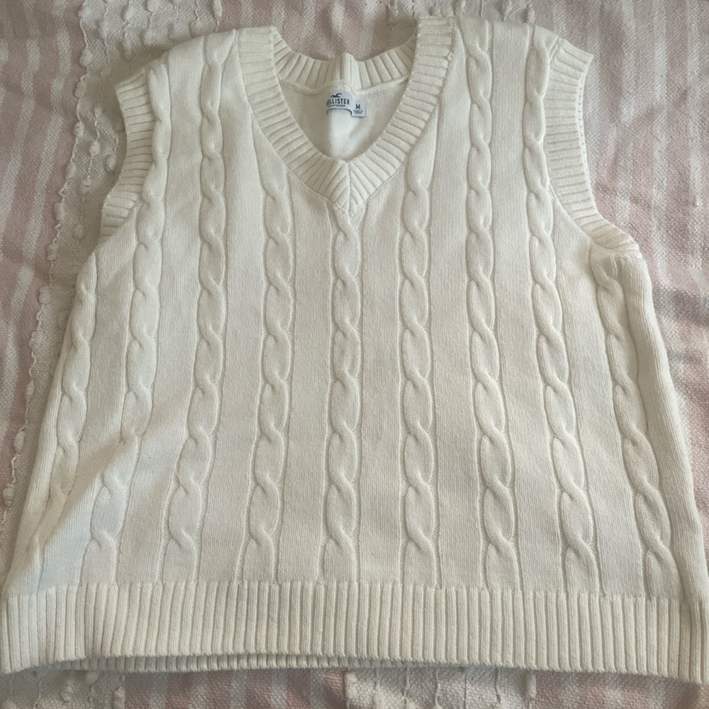 Charter Club Cream Cable Knit V-Neck Sweater Vest